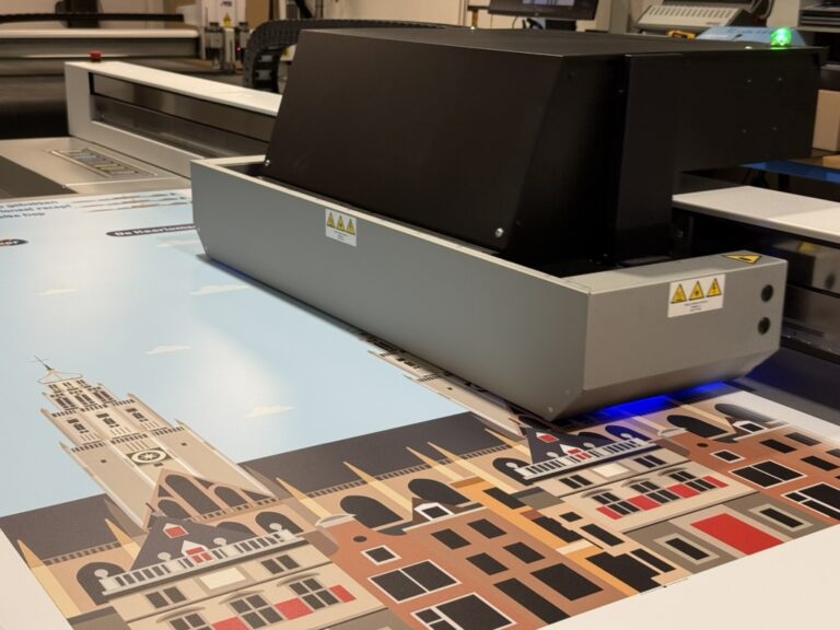Canon Arizona 1360 GTF print een paneel met een illustratie van Haarlem
